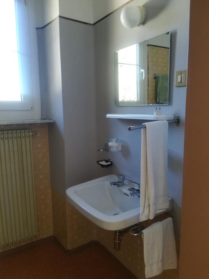 Hotel Roen Ruffre-Mendola Eksteriør billede